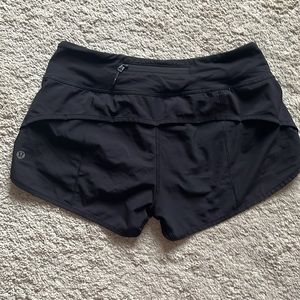 Lululemon hottie hot shorts